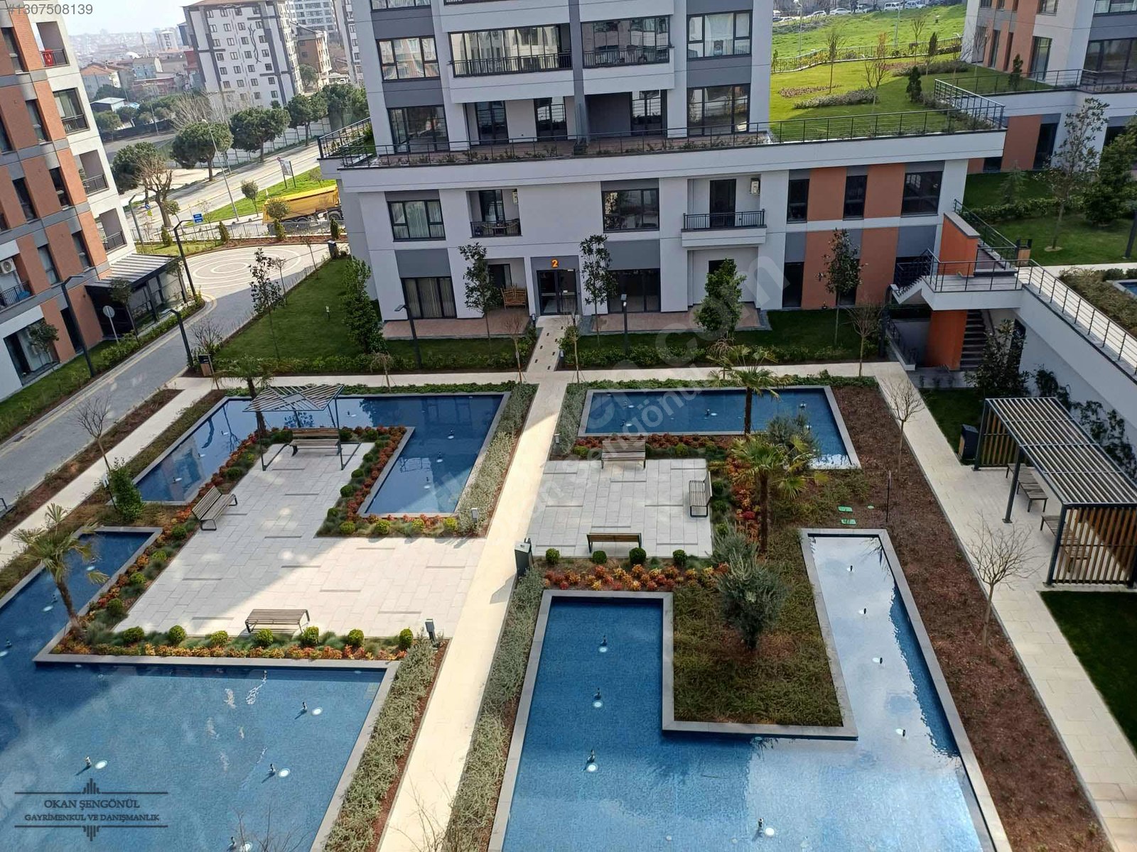 Maltepe 2+1 Yüksek Katta Manzaralı Kiralık Daire